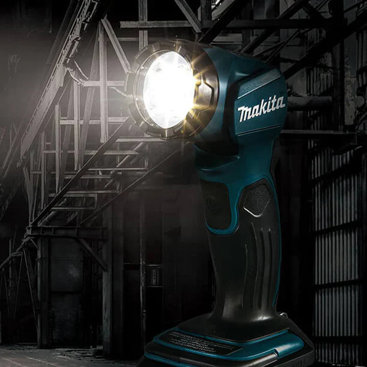 Makita DML815 LED Job Site Light – Powerful and Durable Lighting Solution